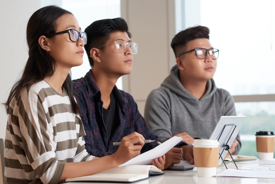 JC Home Tutors can advise you on which level of Maths to take