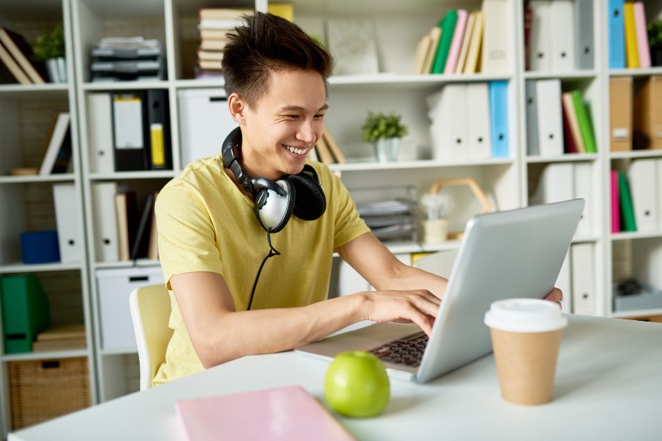 Economics Tuition in Singapore – 25 Best Econs Tuition Options & Reviews